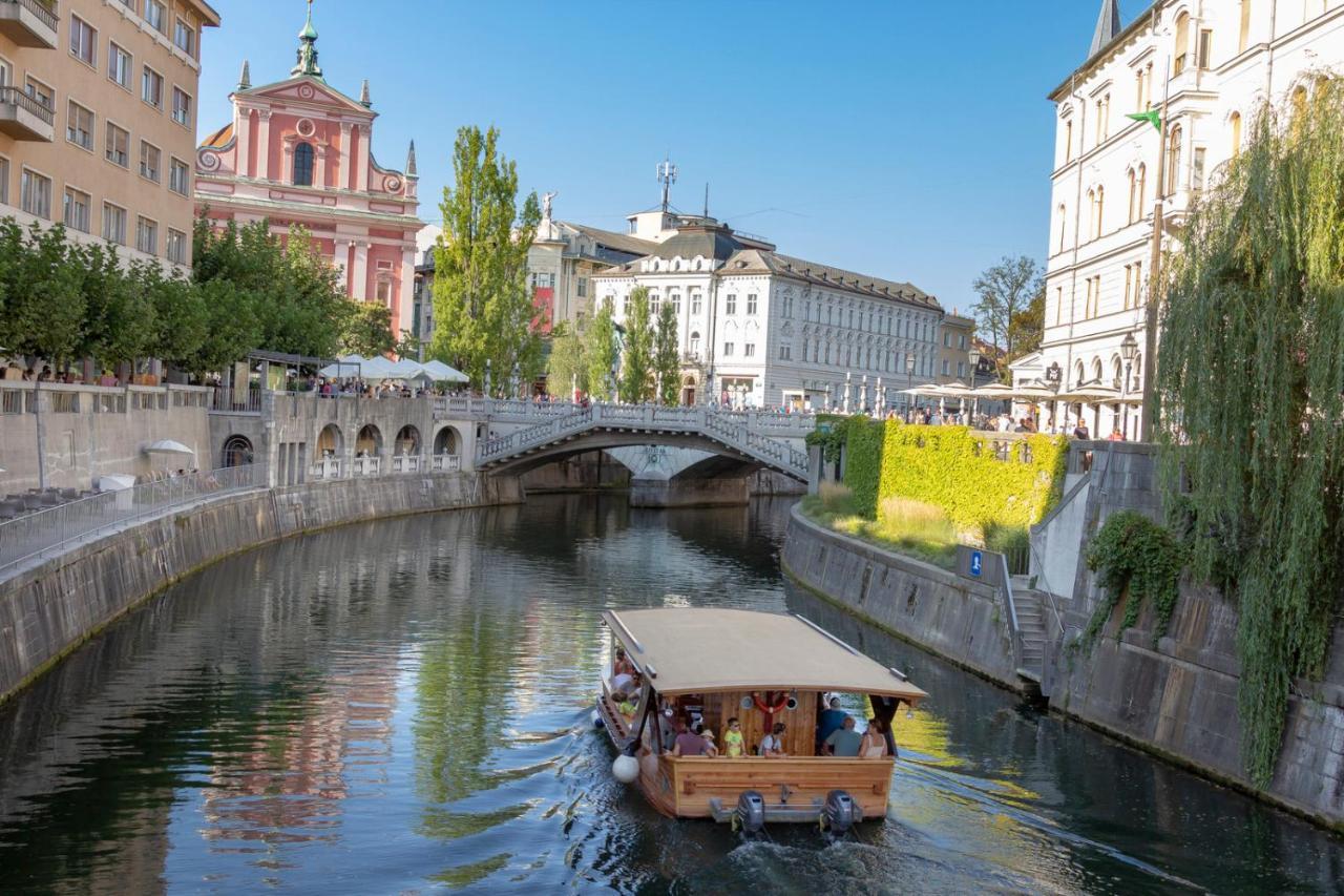 City Center Apartment With Parking Ljubljana Extérieur photo