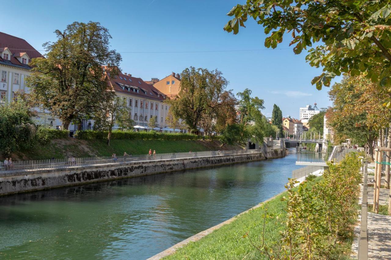 City Center Apartment With Parking Ljubljana Extérieur photo